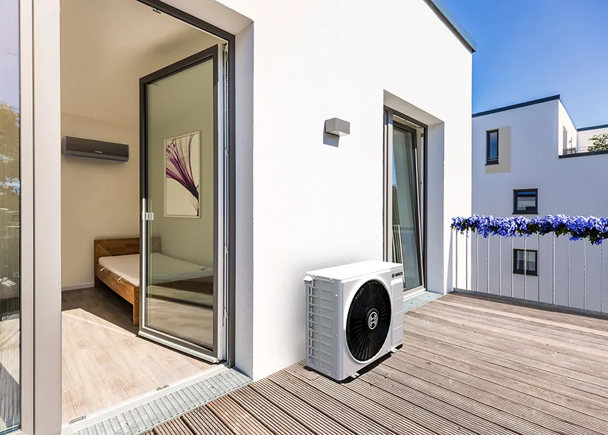 Worcester Bosch Climate 7000i air conditioning unit installed in a Fife home